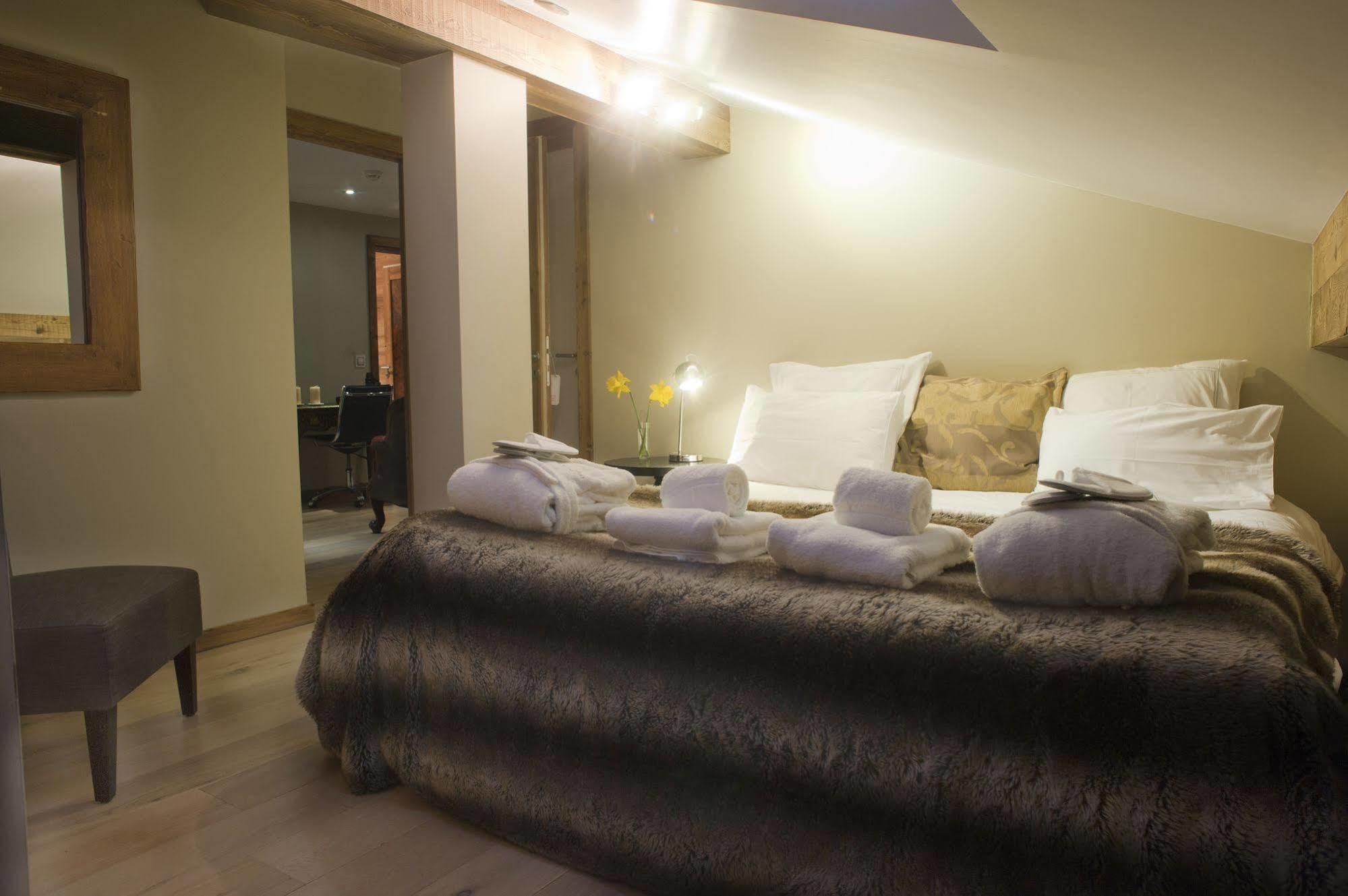 Chamois D'Or Hotel لي جيه المظهر الخارجي الصورة